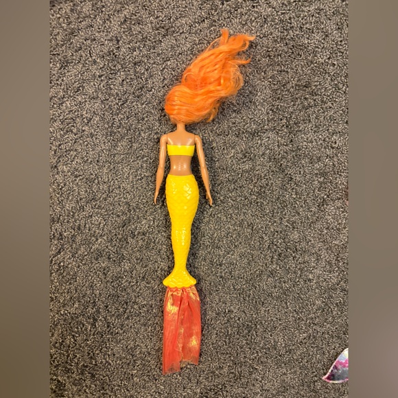 BARBIE Dreamtopia sparkle twinkle light & color reveal mermaid lot 4 dolls EUC - Picture 5 of 10